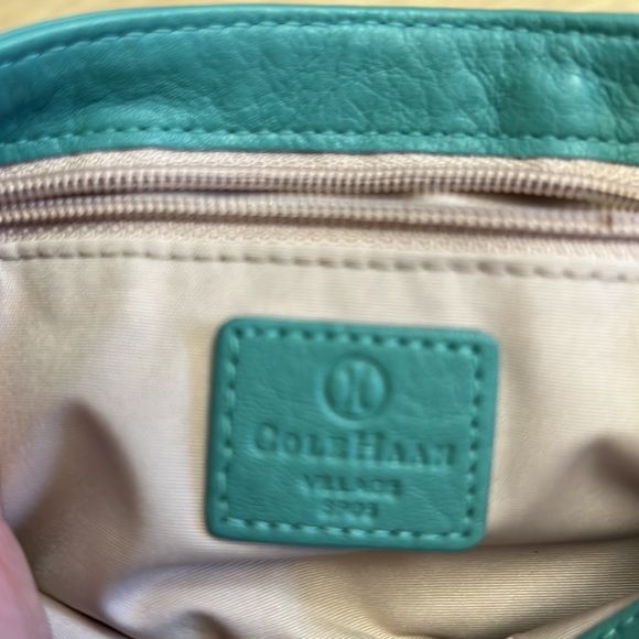 Cole HAAN Teal Leather Village wristlet. NWT - Picture 5 of 6